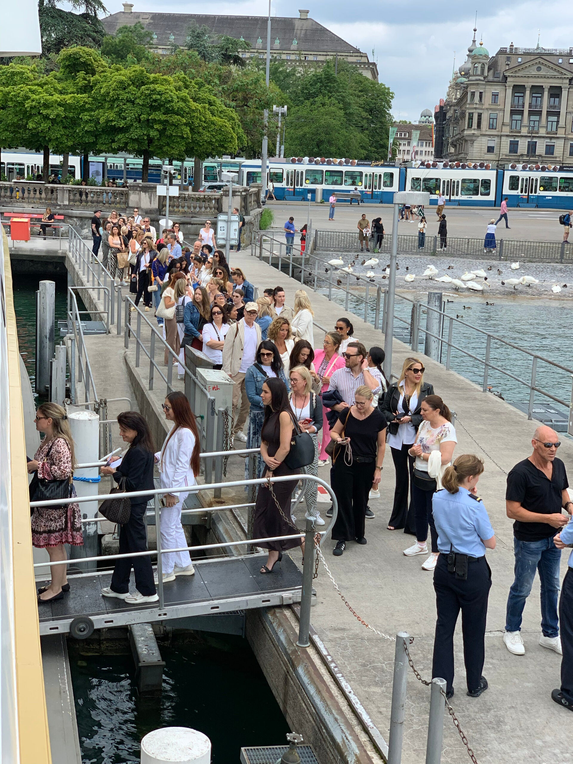 Beauty on the Lake 2025